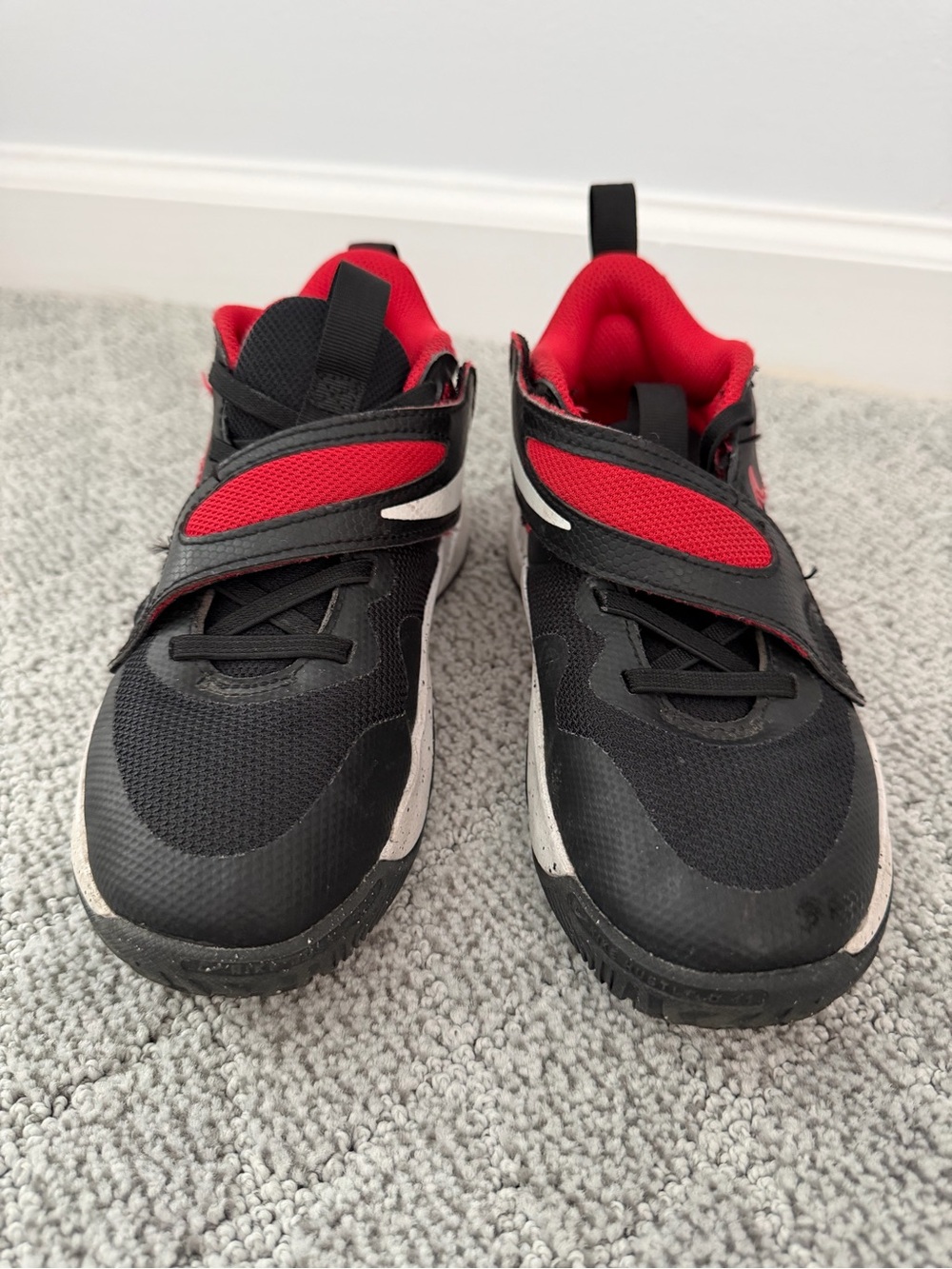 Nike boys sneakers